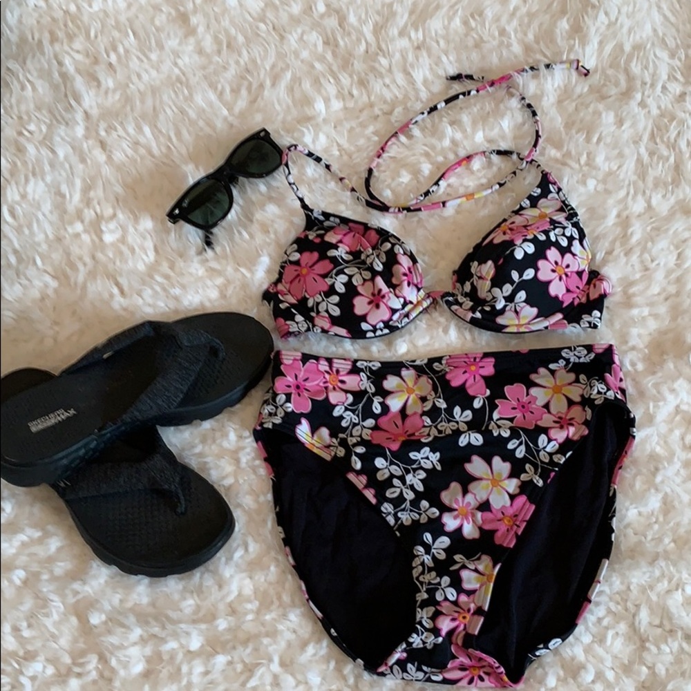 Victoria’s Secret Bikini